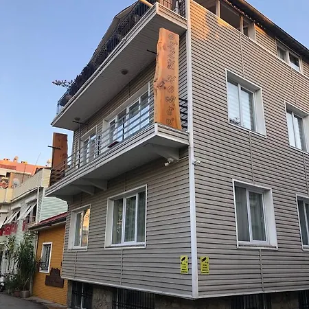 Merkez Deniz Yakini Muhtesem Mutfakli Antalya