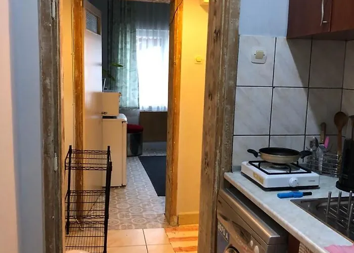 아파트 Merkez Deniz Yakini Muhtesem Mutfakli *