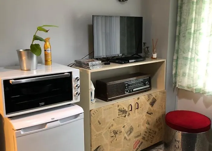 Merkez Deniz Yakini Muhtesem Mutfakli 아파트