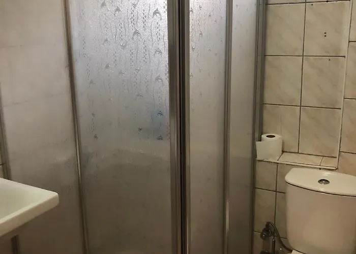 Merkez Deniz Yakini Muhtesem Mutfakli *