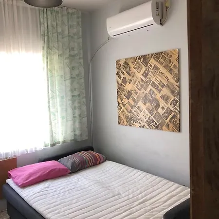 Merkez Deniz Yakini Muhtesem Mutfakli Αττάλεια